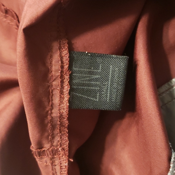 Zine Wind Breaker Zip Up - Small - Picture 4 of 7